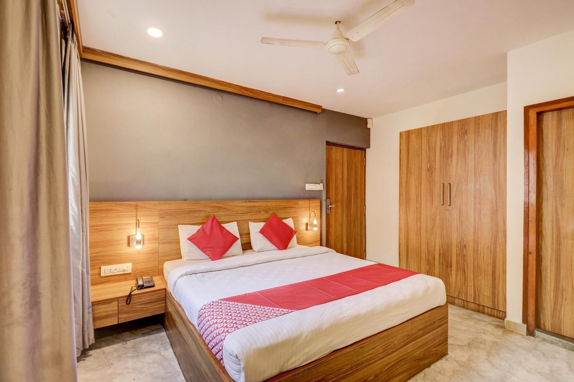 Oyo Flagship Nr Residency Near Nexus Mall Koramangala Bangalore Dış mekan fotoğraf